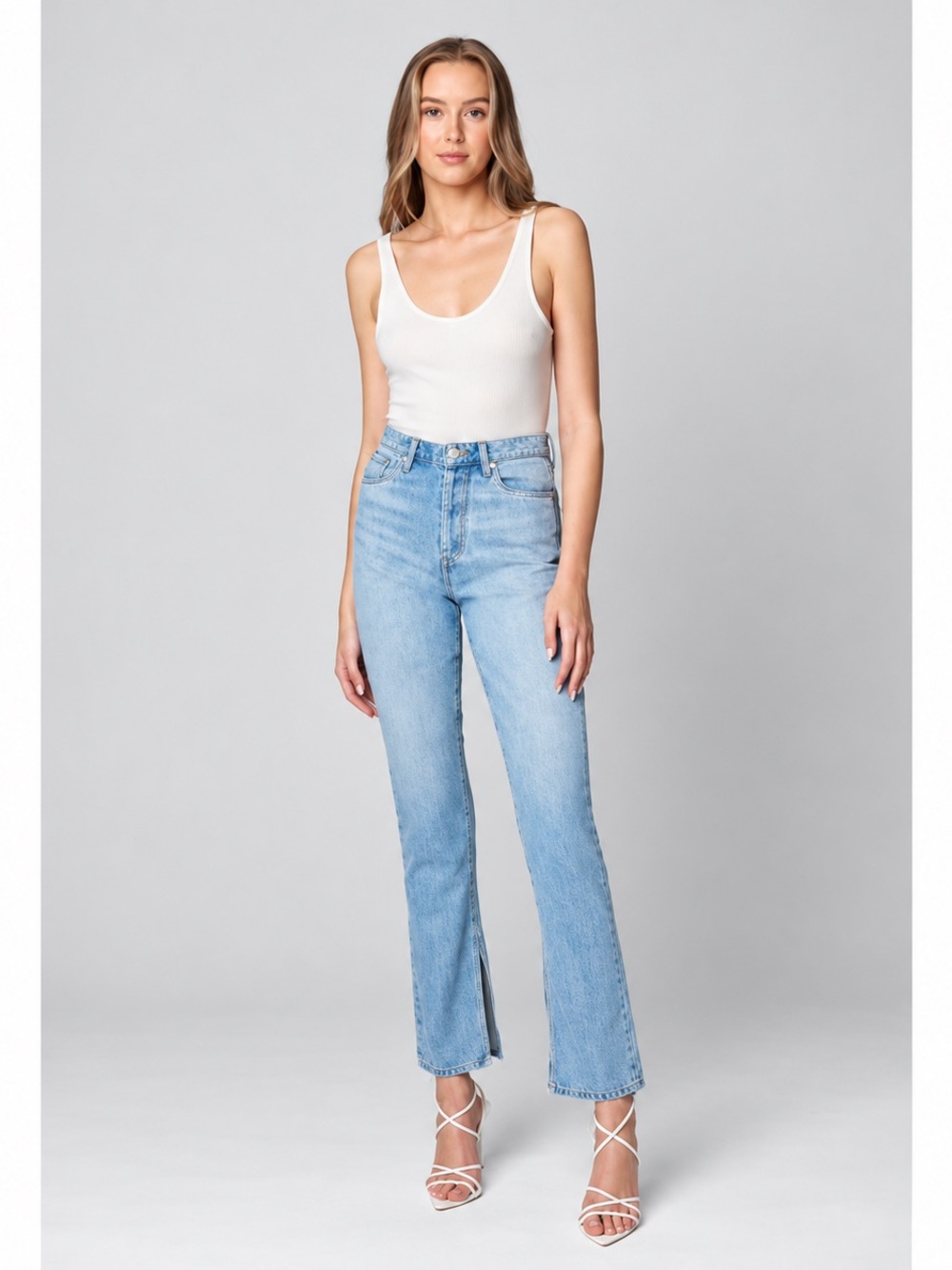 BLANKNYC The Cooper Long Slim Straight Jeans Light Wash Size 29 NWT